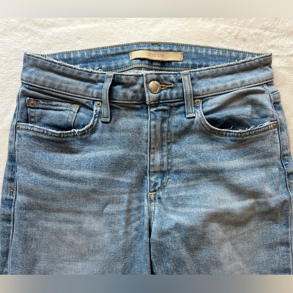 Joe’s Jeans, light wash denim - Picture 2 of 5